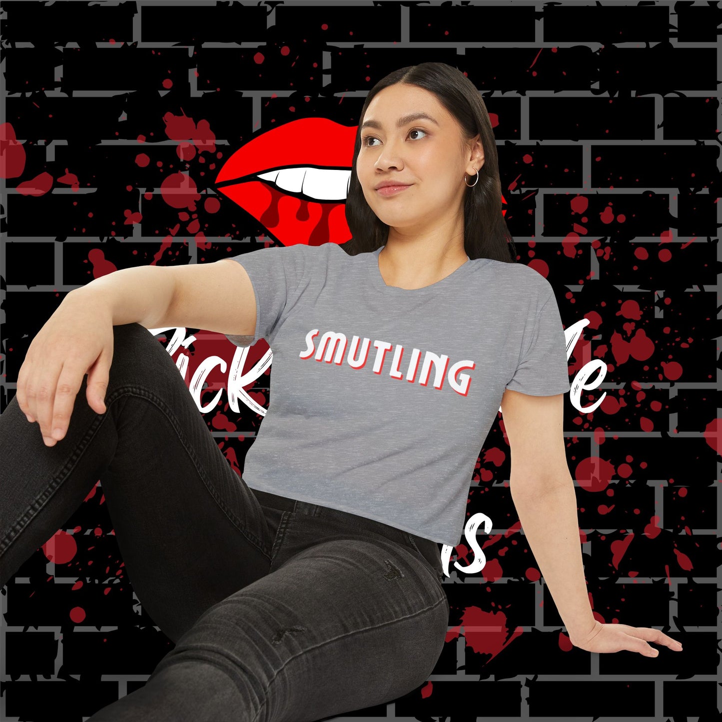 Smutling Crop Top