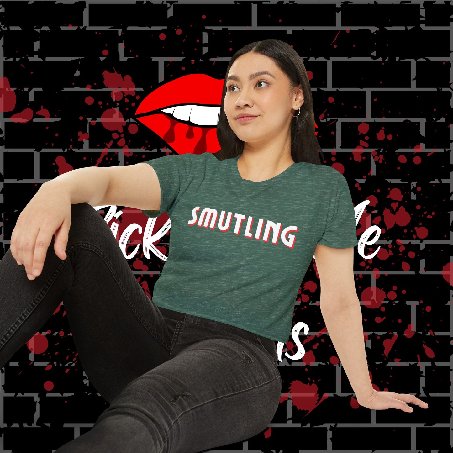 Smutling Crop Top